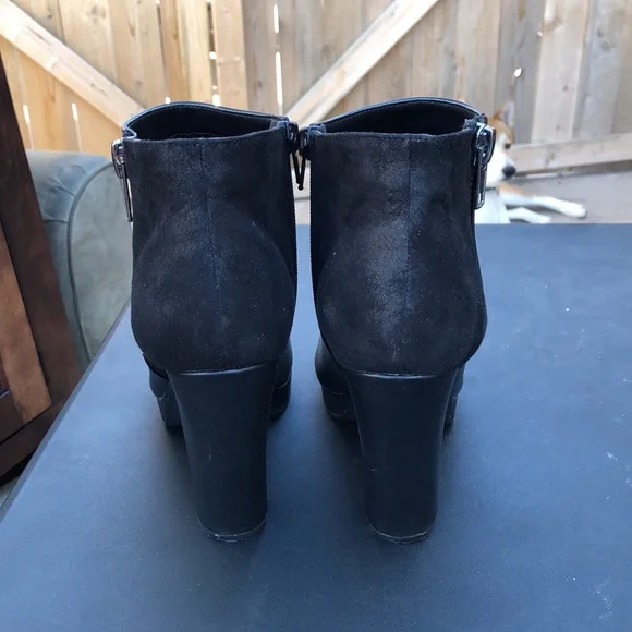 Call it Spring - Picture 2 of 3